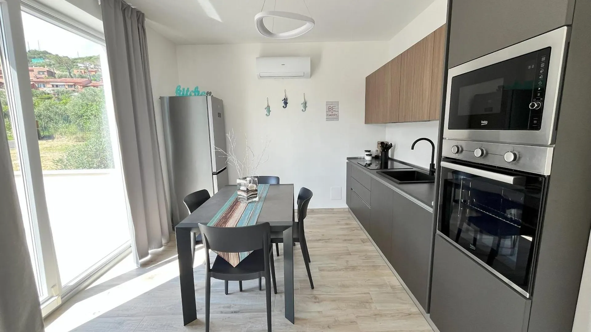 Nyaraló Villino Con Terrazzo Panoramico Villa Finale Ligure