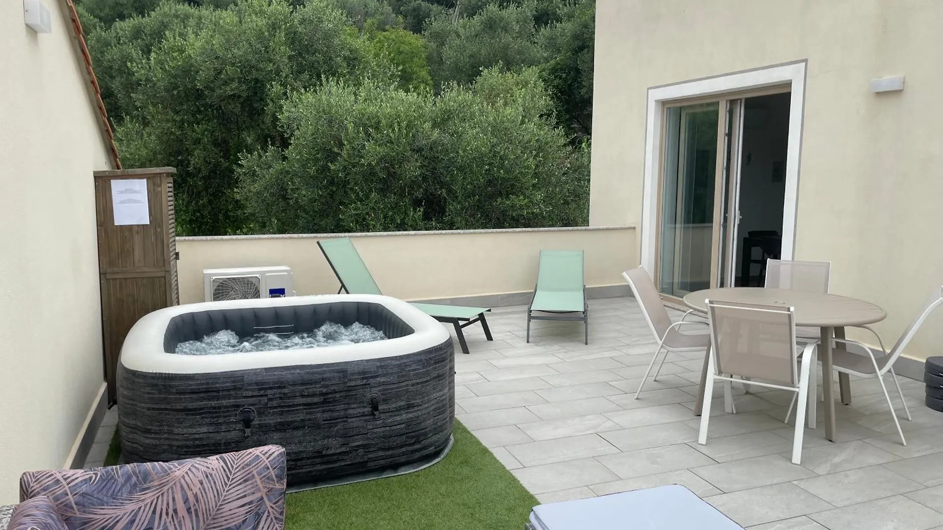 Nyaraló Villino Con Terrazzo Panoramico Villa Finale Ligure