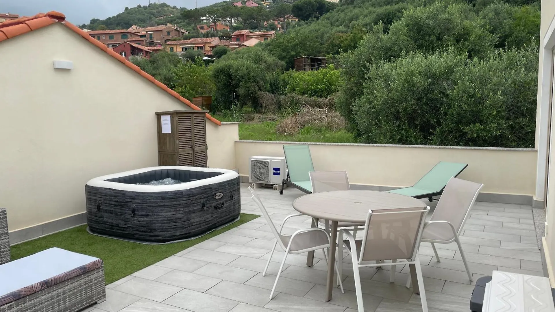 Villino Con Terrazzo Panoramico Villa Finale Ligure 0*,  Olaszország